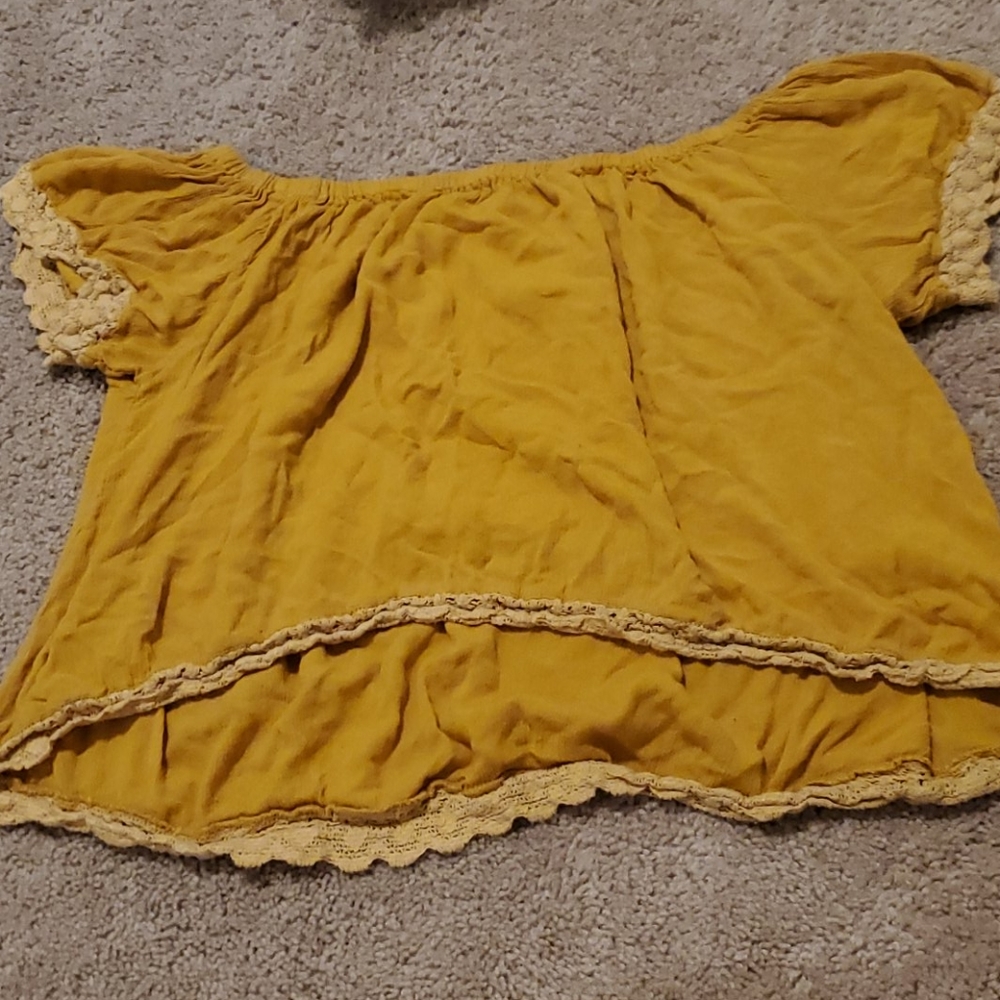 Yellow shirt